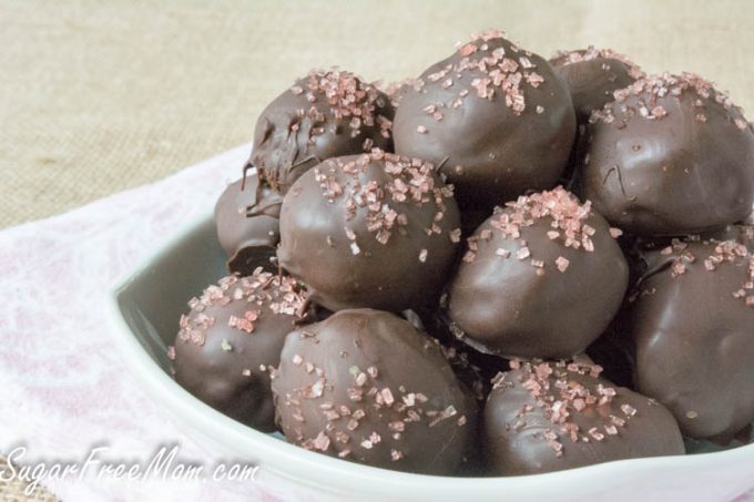 Sugar-Free Mint Chocolate Truffles (Low Carb, Keto)