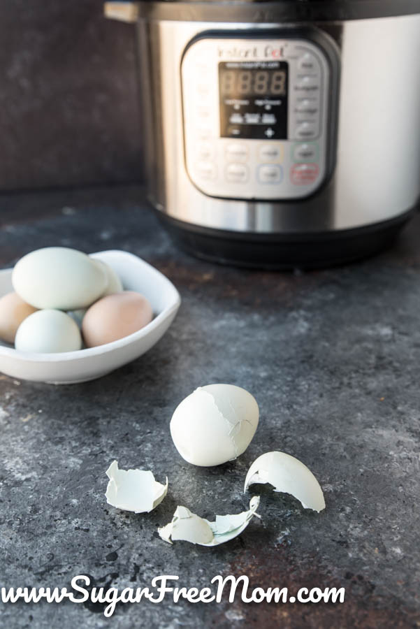 https://www.sugarfreemom.com/wp-content/uploads/2021/03/instant-pot-hard-boiled-eggs-1.jpg