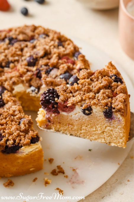 Low Carb Keto Berry Cream Cheese Coffee Cake (Gluten Free)