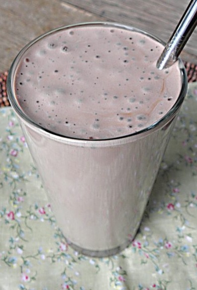 Easy Sugar Free High Protein Chocolate Smoothie Recipe