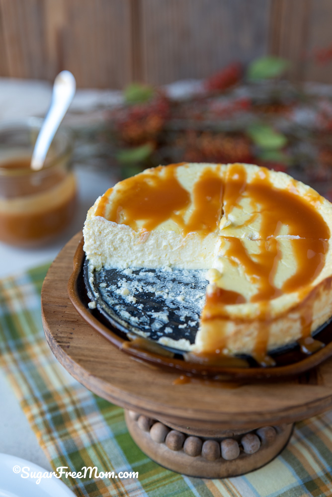 This amazing mini keto high protein cottage cheese cheesecake has 10 grams of protein per slice and just 3 grams of carbs. Just 6 simple ingredients needed for this easy recipe!