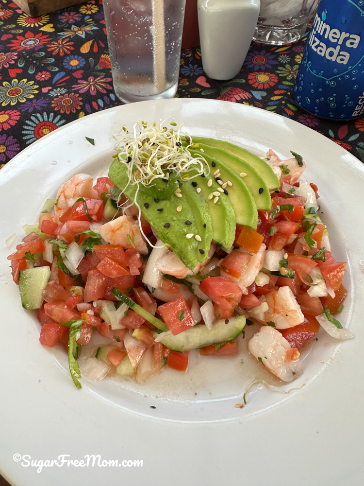 Whether you're headed to Mexico for a vacation or looking for low-carb alternatives at Mexican restaurants, I've got all the low-carb options and keto-friendly options for easily sticking to your keto diet or low-carb diet.