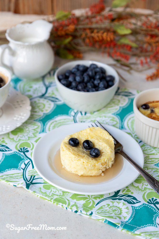 This easy keto cottage cheese pancake muffin recipe has 19 grams of protein and 5 total grams of carbs. 