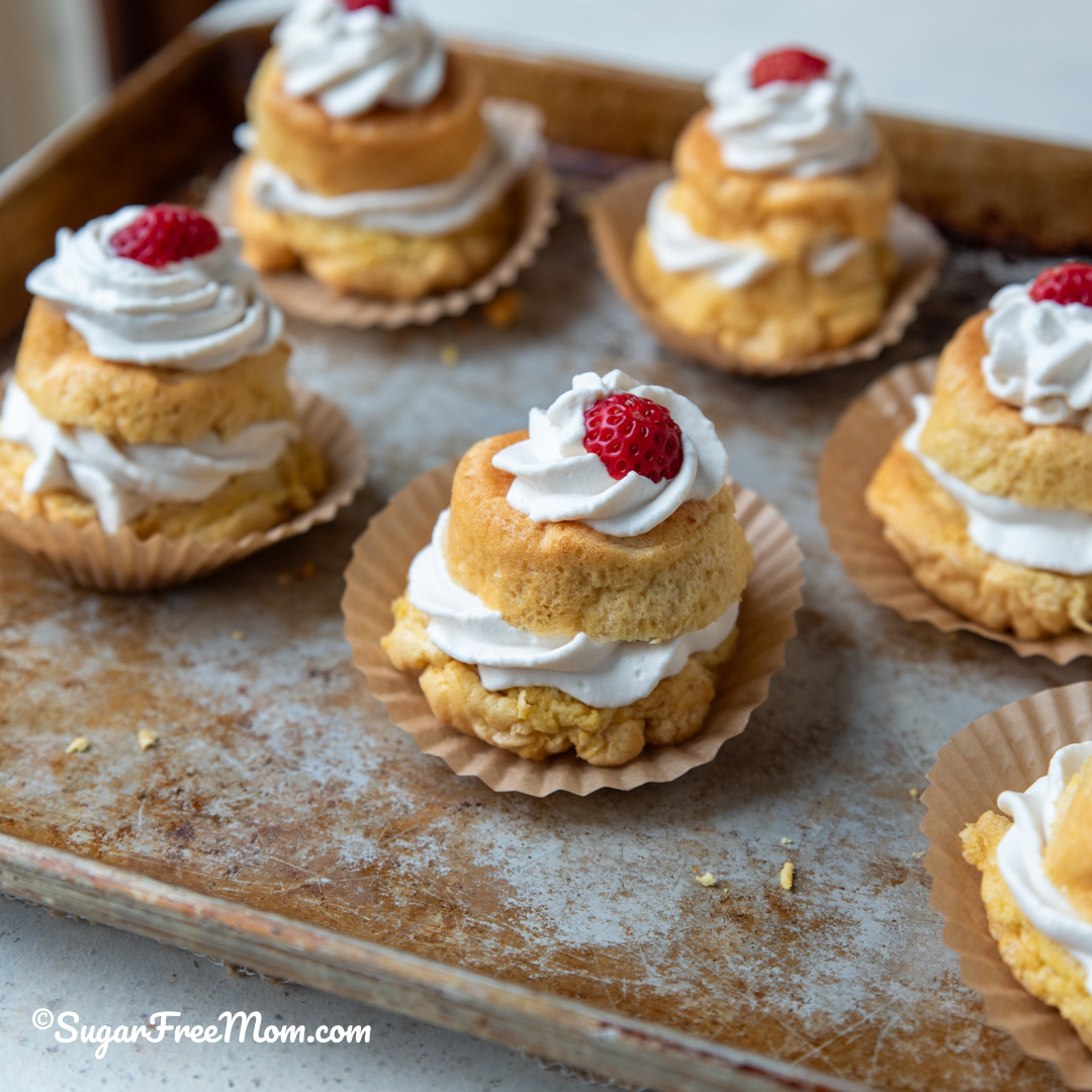 This sugar free, low carb keto zeppola recipe is an easy, gluten free keto dessert that has just 2 grams of carbs per serving!